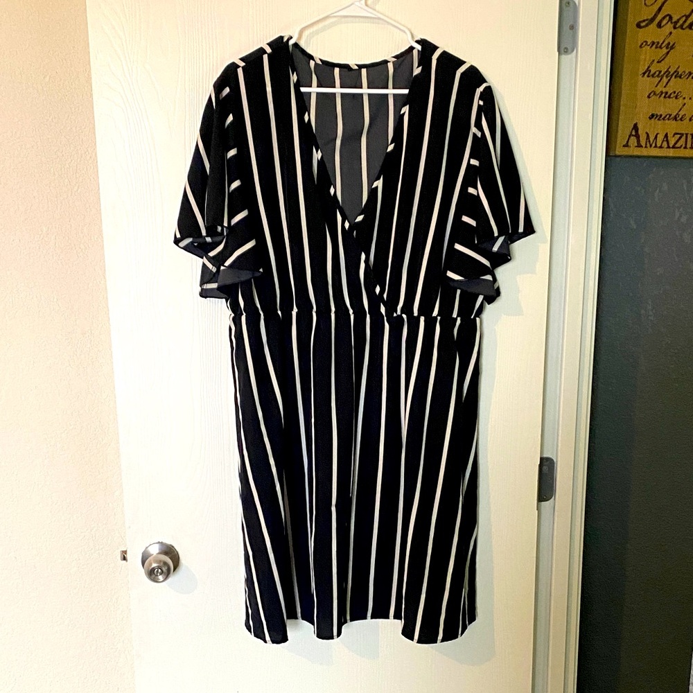 SHEIN Black and White Striped Dress